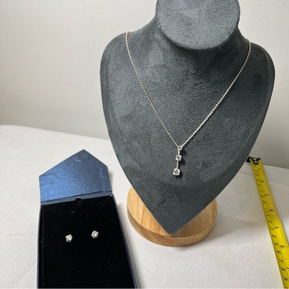 Sterling Silver Necklace & earrings, Cubic Zirconia - Picture 2 of 8
